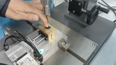 超聲波焊接機(jī)在電子<i style='color:red'>元器件焊接</i>中的應(yīng)用詳解