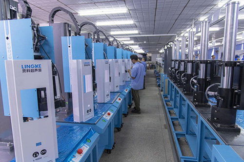 中山伺服超聲波焊接機在生活用品行業(yè)的創(chuàng)新應(yīng)用